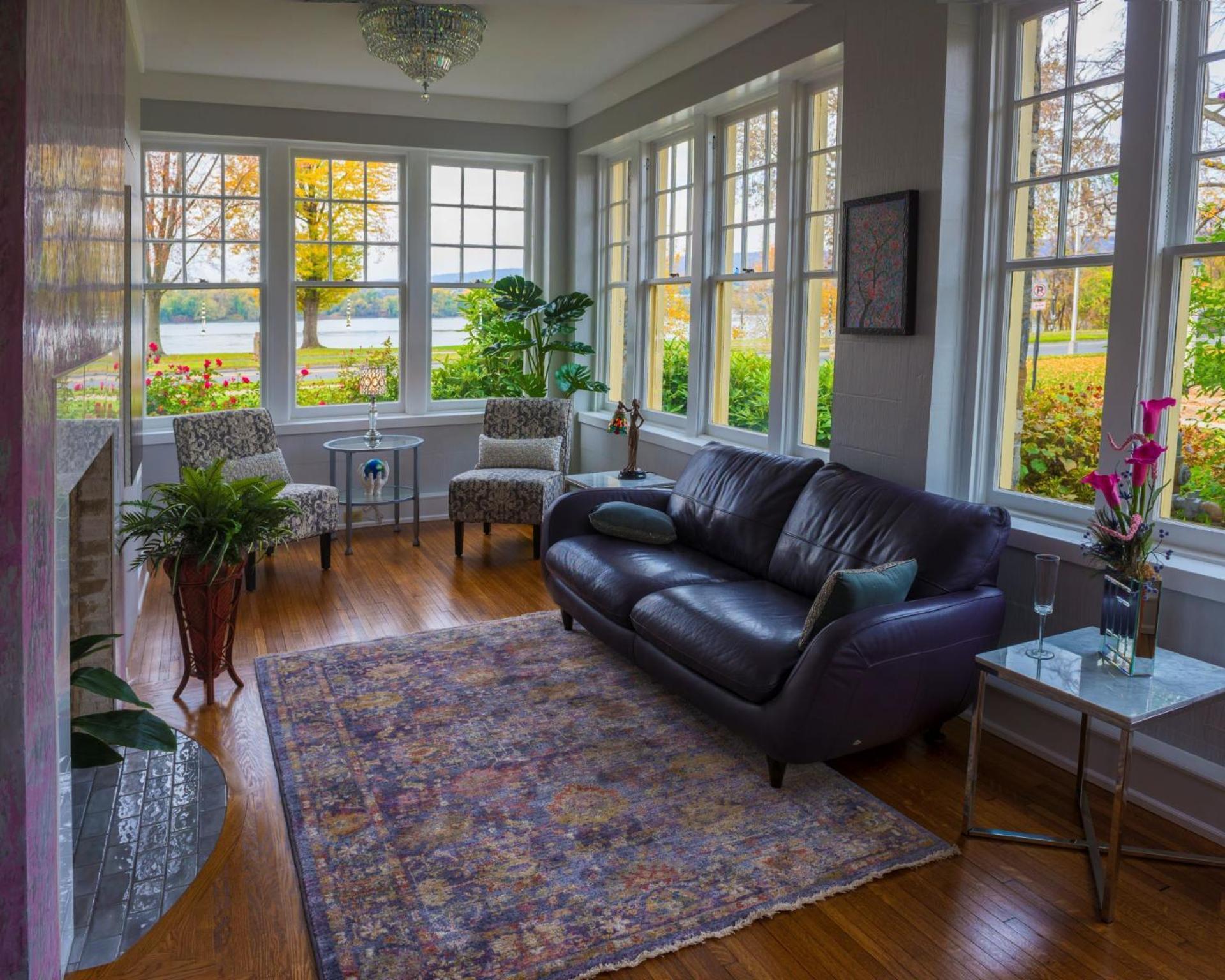 The Manor On Front Bed and Breakfast Harrisburg Værelse billede